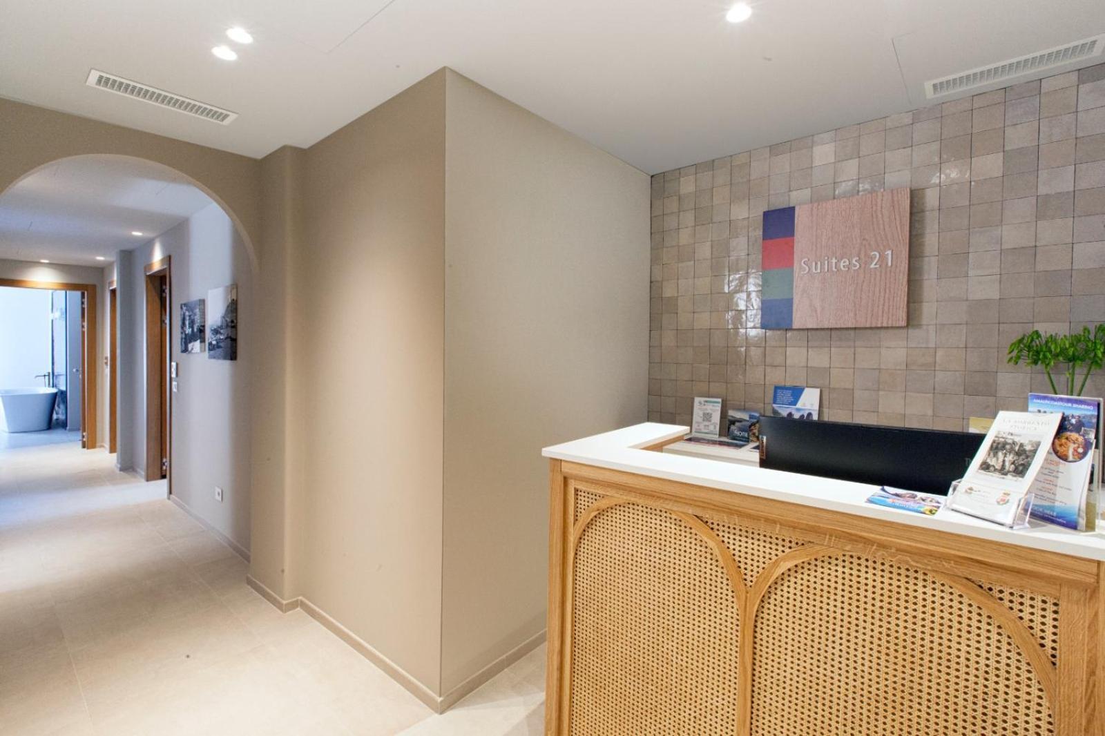 Estate4Home - Suites 21 Сорренто Екстер'єр фото